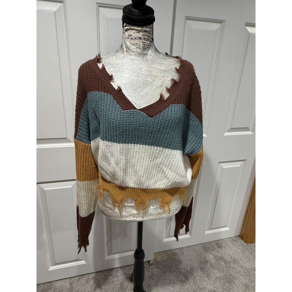 Women's Size Large Multi- Stripe Sweater Stretch Shark Bite Fringe Hem